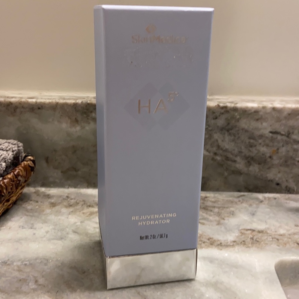 Skin medica HA5